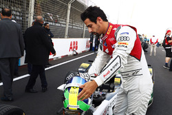 Lucas di Grassi, Audi Sport ABT Schaeffler, on the grid