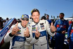 #67 Chip Ganassi Racing Ford GT, GTLM: Ryan Briscoe, Richard Westbrook, nella Victory Lane