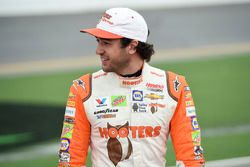 Chase Elliott, Hendrick Motorsports, Chevrolet Camaro Hooters