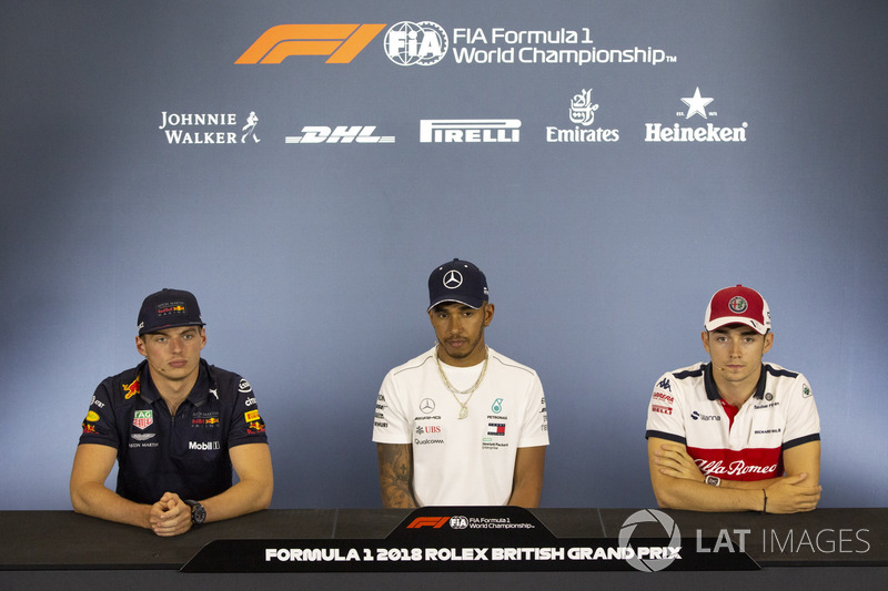 Max Verstappen, Red Bull Racing, Lewis Hamilton, Mercedes-AMG F1 et Charles Leclerc, Sauber en conférence de presse