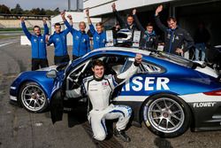 Matthias Kaiser insieme al suo team