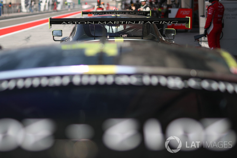 Aston Martin Racing Aston Martin Vantage detalle
