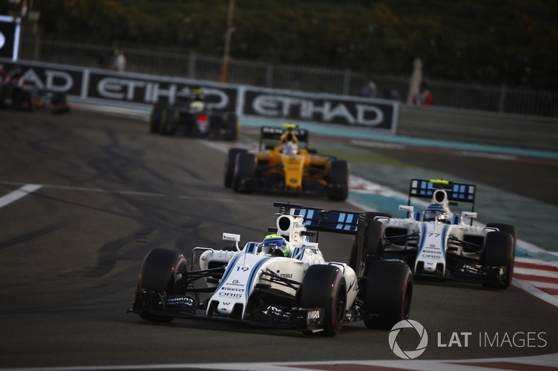 Felipe Massa, Williams FW38, leads Valtteri Bottas, Williams FW38, and Jolyon Palmer, Renault RE16