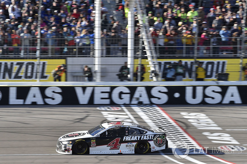 Pemenang balapan, Kevin Harvick, Stewart-Haas Racing, Ford