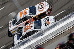 Michael McDowell, Front Row Motorsports, Ford Fusion A&W All American Food David Ragan, Front Row Motorsports, Ford Fusion MDS Transport