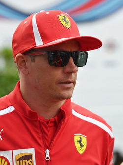Kimi Raikkonen, Ferrari Daniel Ricciardo, Red Bull Racing