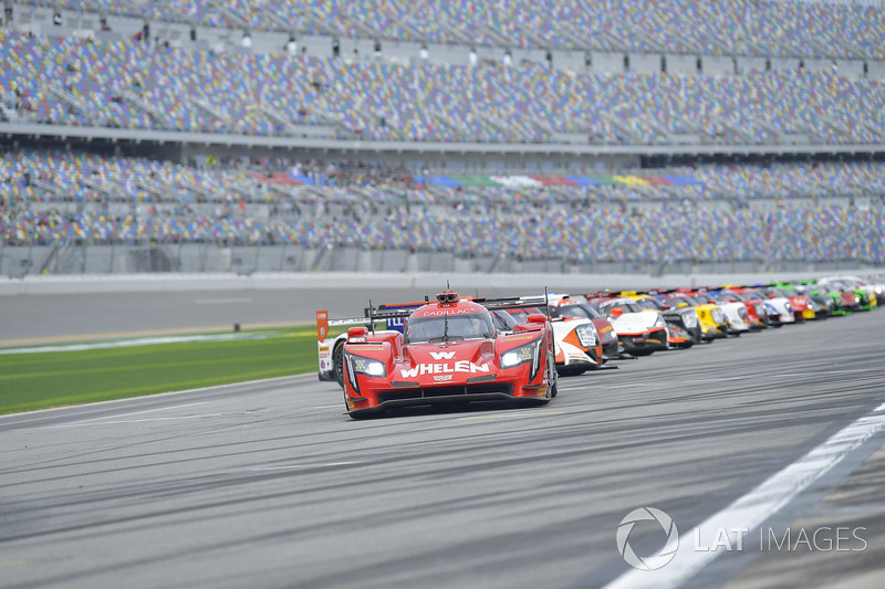 #31 Action Express Racing Cadillac DPi, P: Eric Curran, Mike Conway, Stuart Middleton, Felipe Nasr