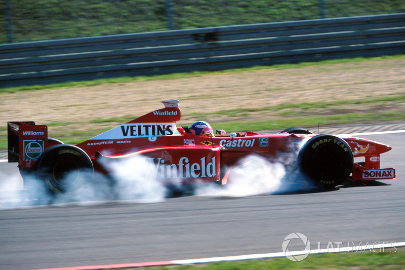 <img src="https://cdn-9.motorsport.com/static/img/cfp/0/0/0/0/39/s3/canada-2.jpg" alt="" width="20" height="12" /> Жак Вильнёв, Williams (21 очко, два подиума)