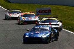 #90 TF Sport Aston Martin Vantage: Salih Yoluc, Euan Alers-Hankey, Charles Eastwood