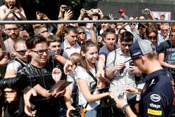 Max Verstappen, Red Bull Racing signs autographs for fans