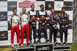 Sur le podium : Les vainqueurs Sébastien Ogier, Julien Ingrassia, M-Sport Ford WRT Ford Fiesta WRC, les deuxièmes, Ott Tänak, Martin Järveoja, Toyota Gazoo Racing WRT Toyota Yaris WRC et les troisièmes, Thierry Neuville, Nicolas Gilsoul, Hyundai Motorsport Hyundai i20 Coupe WRC