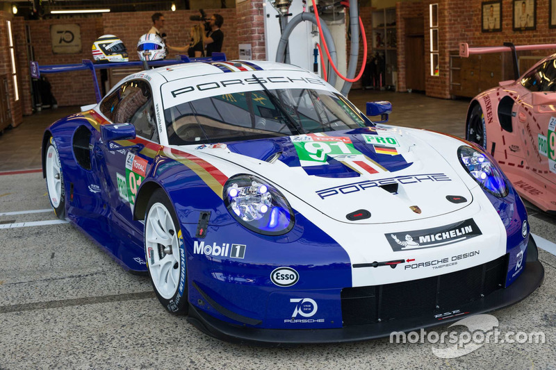 #91 Porsche GT Team Porsche 911 RSR, con una livrea speciale