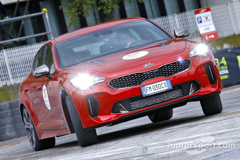 Алессандро Дель П'єро, Джуліано Даніеле, OmniAuto, Kia Stinger
