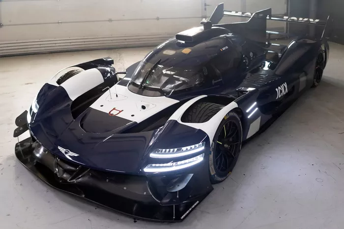 Jacky Ickx, Genesis Magma Racing