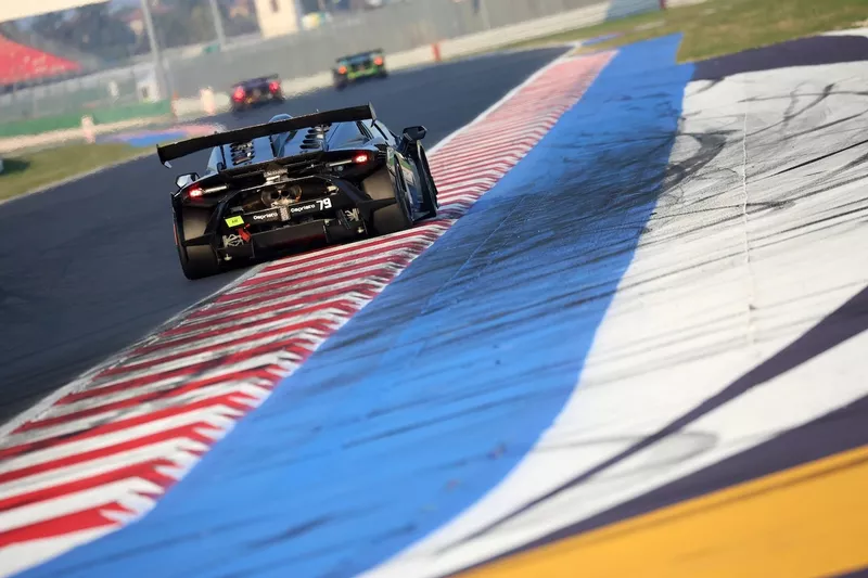 #70 Nicolas Stati, Brendon Leitch, Leipert Motorsport
