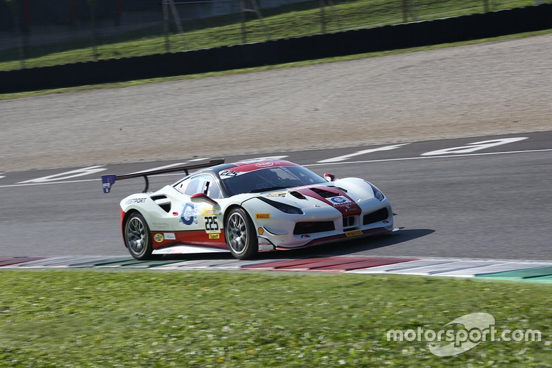 #225 Ferrari 488 Challenge, Ferrari of Palm Beach: Ross Chouest