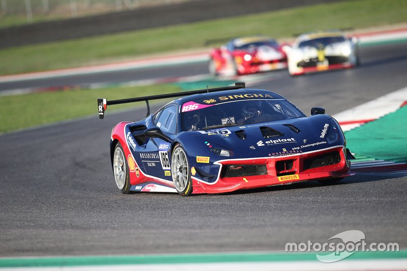 #186 Ferrari 488 Challenge, Rossocorsa: Agata Smolka