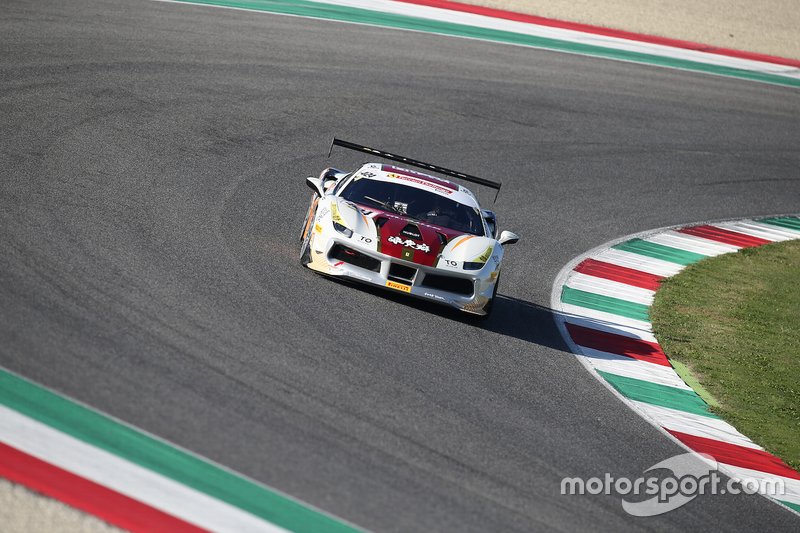 #424 Ferrari 488 Challenge, M Auto Hiroshima: Go Max