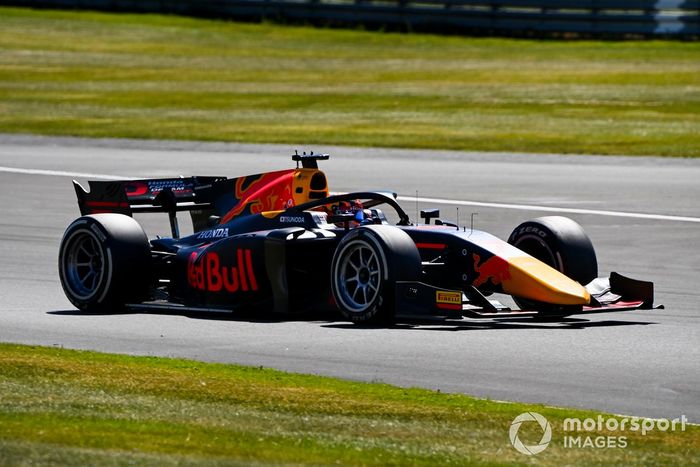 Yuki Tsunoda, Carlin 