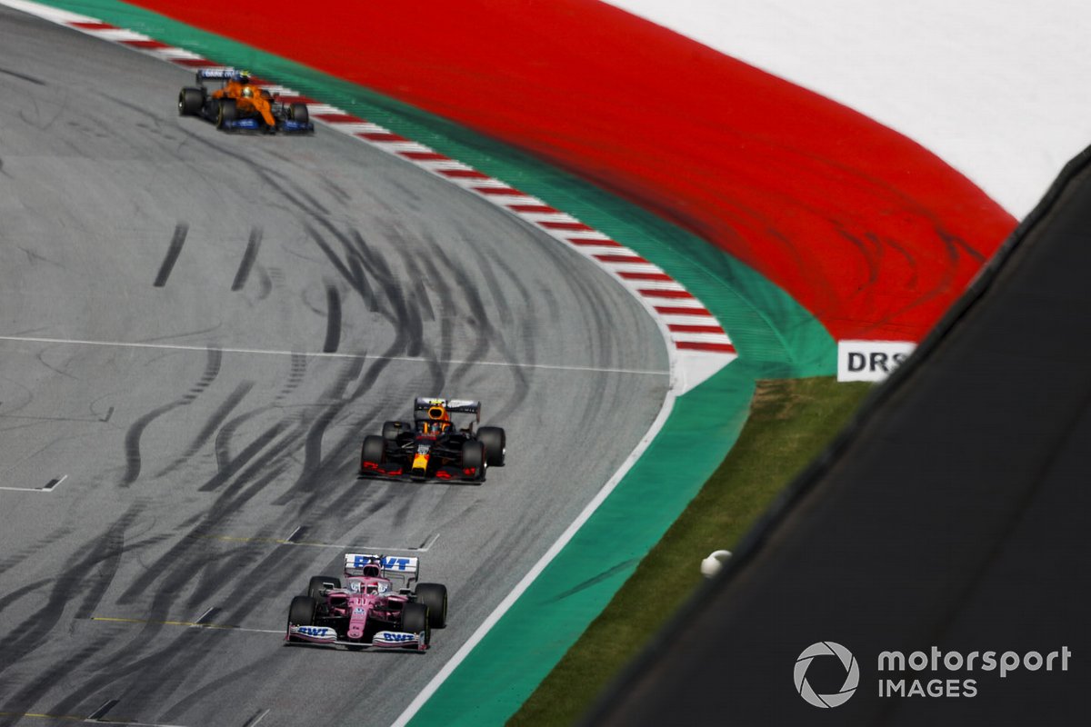 Sergio Pérez, Racing Point RP20, Alex Albon, Red Bull Racing RB16 y Lando Norris, McLaren MCL35