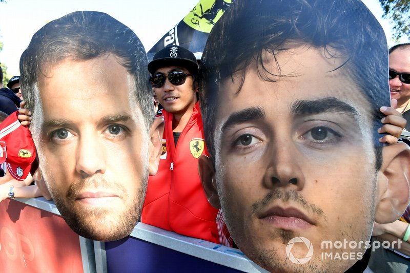 fans with Sebastian Vettel, Ferrari and Charles Leclerc, Ferrari masks