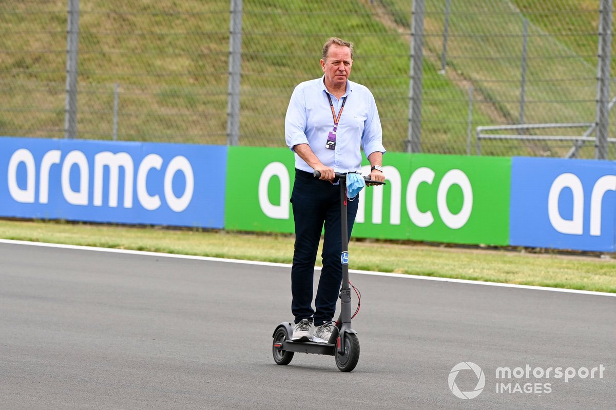 Martin Brundle, Sky TV en un scooter