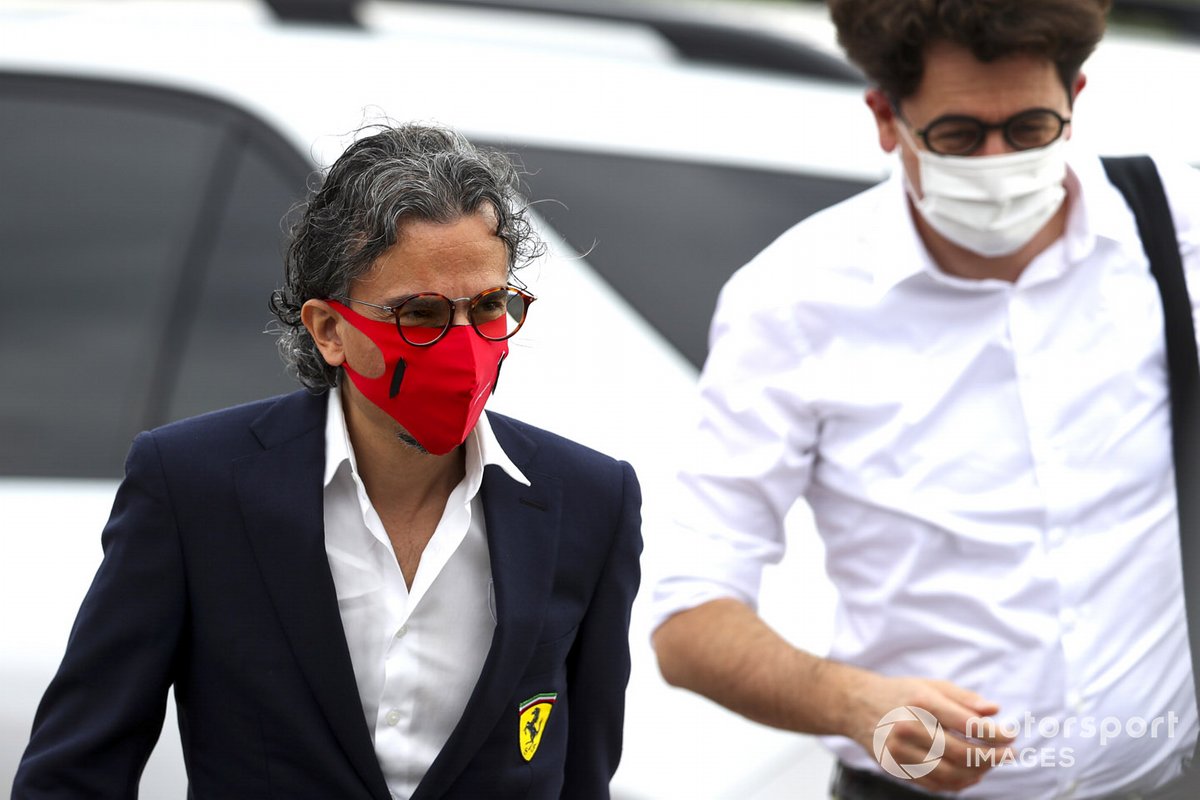 Laurent Mekies, Direttore Sportivo, Ferrari, e Mattia Binotto, Team Principal Ferrari