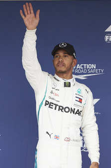 Pole: Lewis Hamilton, Mercedes AMG F1 W09