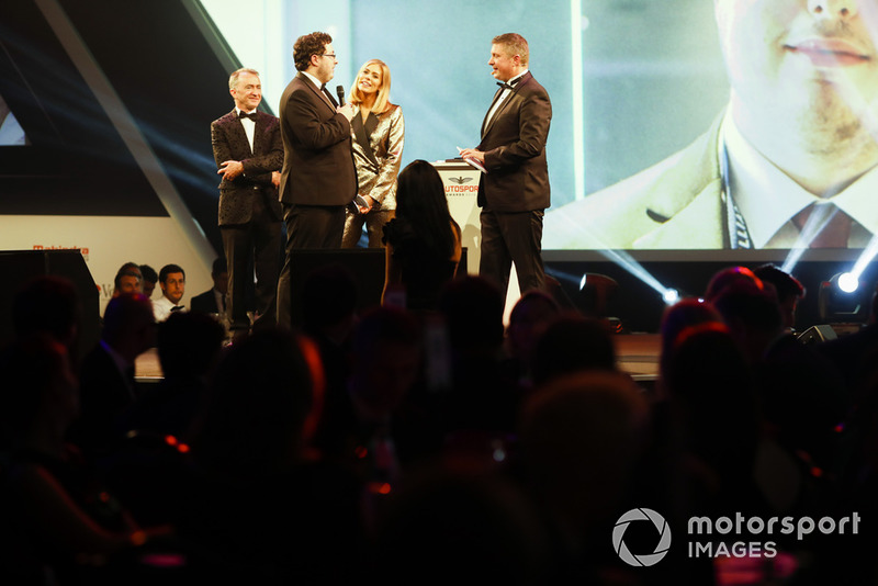 Paddy Lowe presents the Autosport Williams Engineer of the Future Award to Owen Heaney