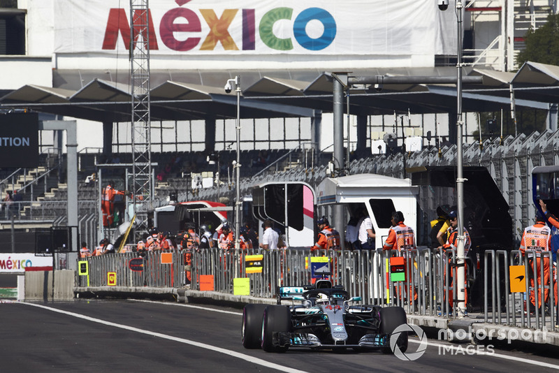 Lewis Hamilton, Mercedes AMG F1 W09 EQ Power+