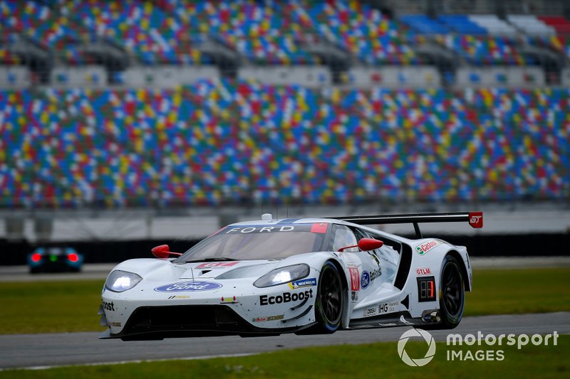 #67 Ford Chip Ganassi Racing Ford GT, GTLM: Ryan Briscoe, Richard Westbrook, Scott Dixon