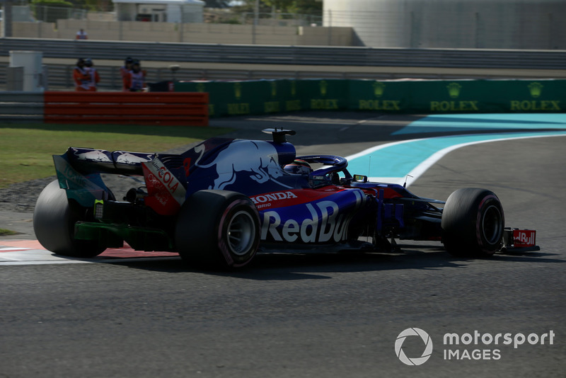 Brendon Hartley, Scuderia Toro Rosso STR13, con la vernice aerodinamica