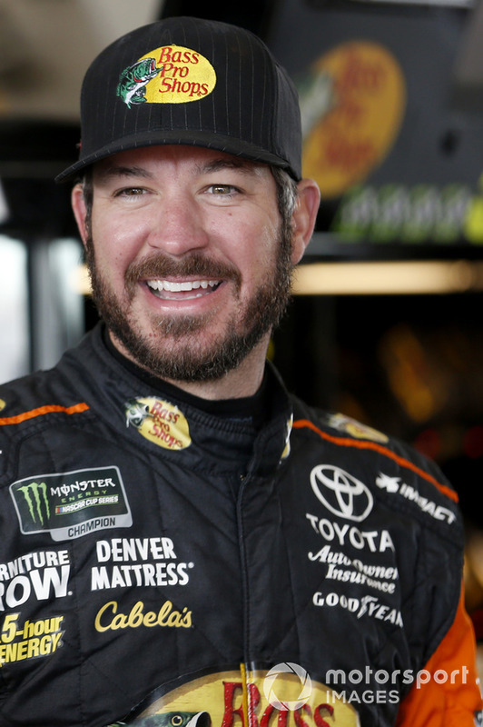 Martin Truex Jr., Furniture Row Racing, Toyota Camry Bass Pro Shops/5-hour ENERGY