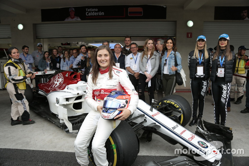 Tatiana Calderon, Sauber C37 Test Driver