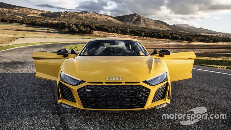 2019 Audi R8 V10 Performance Quattro Vegas Yellow