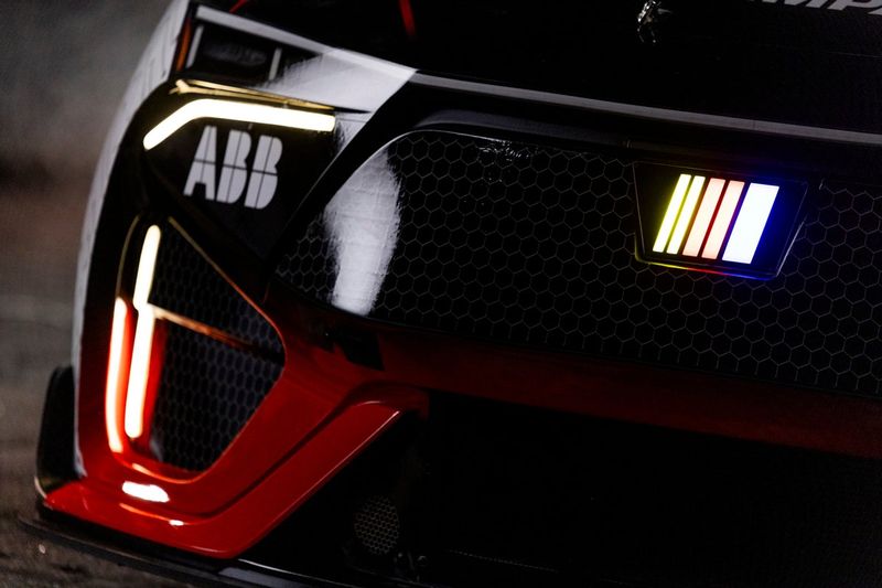 Prototipo ABB NASCAR EV