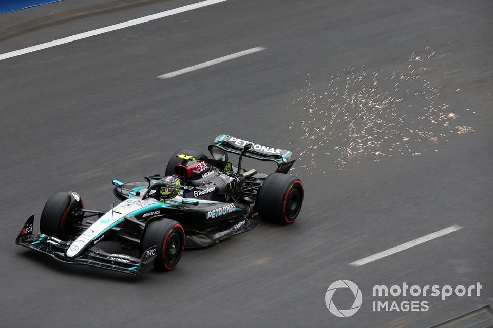 Lewis Hamilton, Mercedes F1 W15