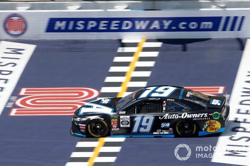 4. Martin Truex Jr., Joe Gibbs Racing, Toyota Camry
