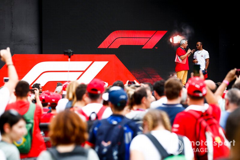 Lewis Hamilton, Mercedes AMG F1 on stage in the fan zone