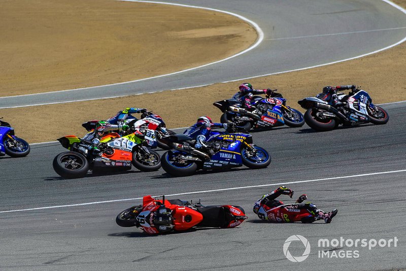 Sturz: Alvaro Bautista, Aruba.it Racing-Ducati Team