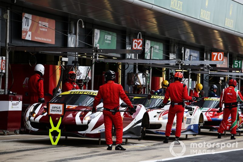 #62 Weathertech Racing, Ferrari 488 GTE - Cooper MacNeil, Toni Vilander, Robert Smith