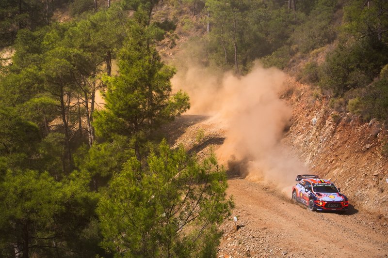 Thierry Neuville, Nicolas Gilsoul, Hyundai Motorsport Hyundai i20 Coupe WRC