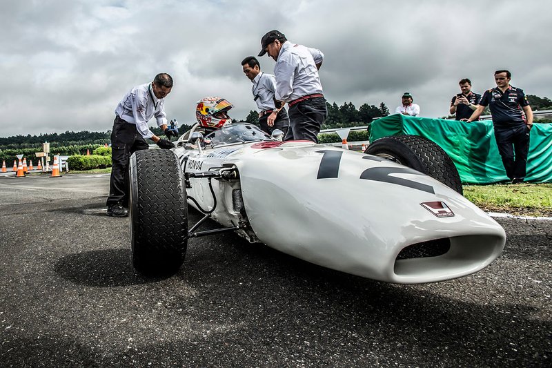 Max Verstappen, Honda RA272