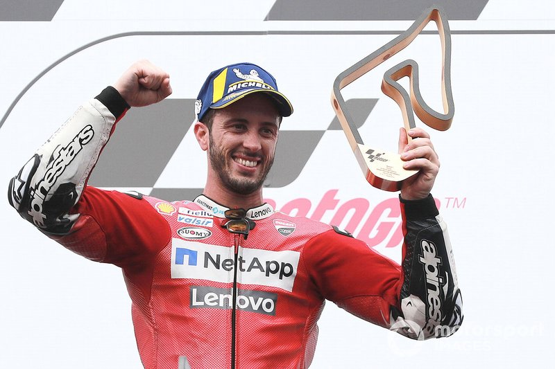 Podio: ganador de la carrera Andrea Dovizioso, Ducati Team