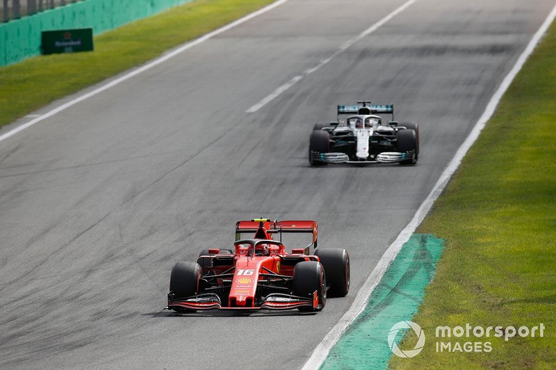 Charles Leclerc, Ferrari SF90, Lewis Hamilton, Mercedes AMG F1 W10