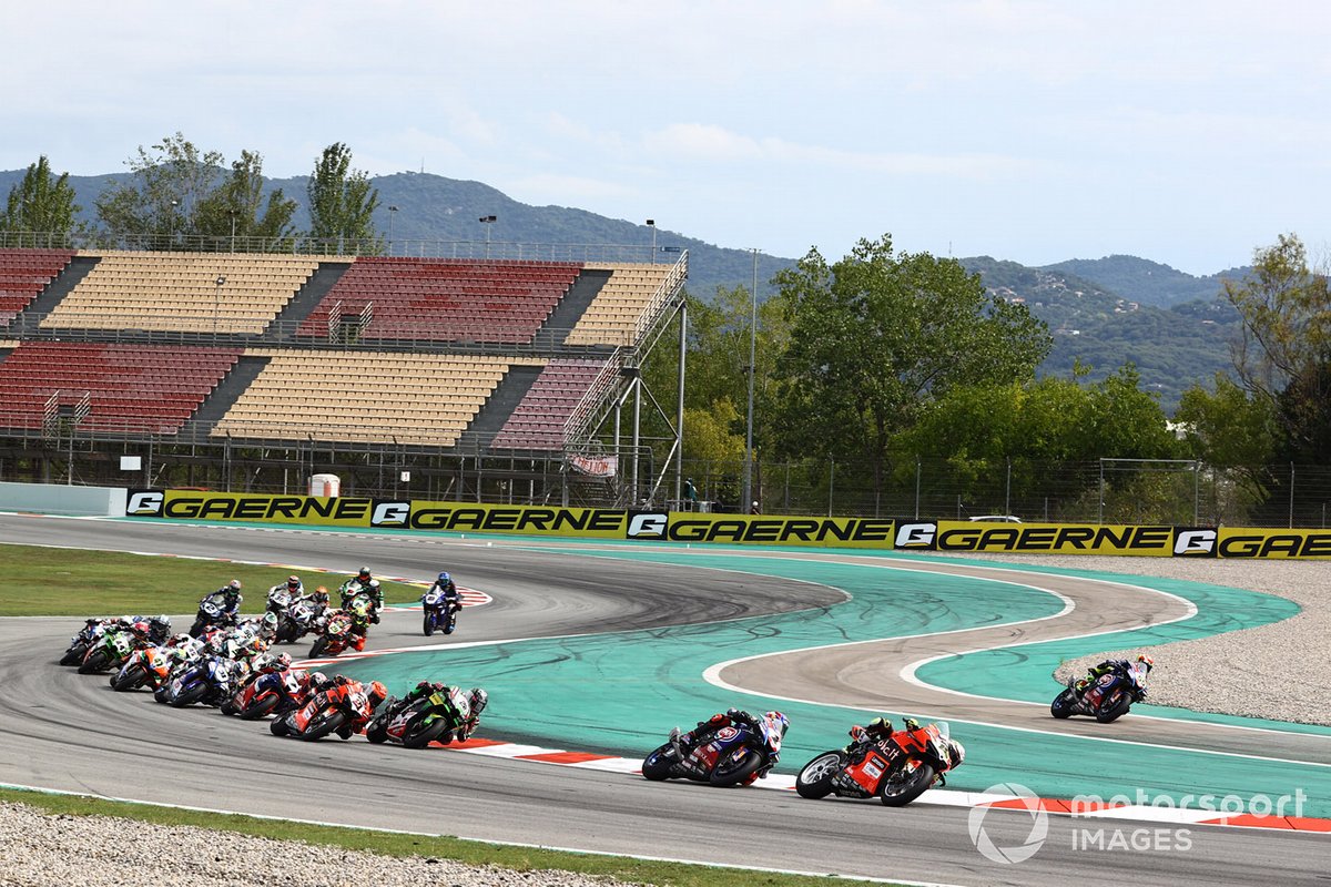 Race start, Alvaro Bautista, Aruba.it Racing Ducati, Toprak Razgatlioglu, Pata Yamaha WorldSBK