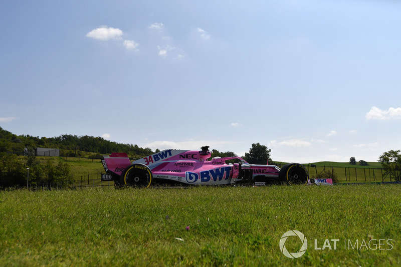 Nikita Mazepin, Force India VJM11, Artem Markelov, Renault Sport F1 Team R.S. 18