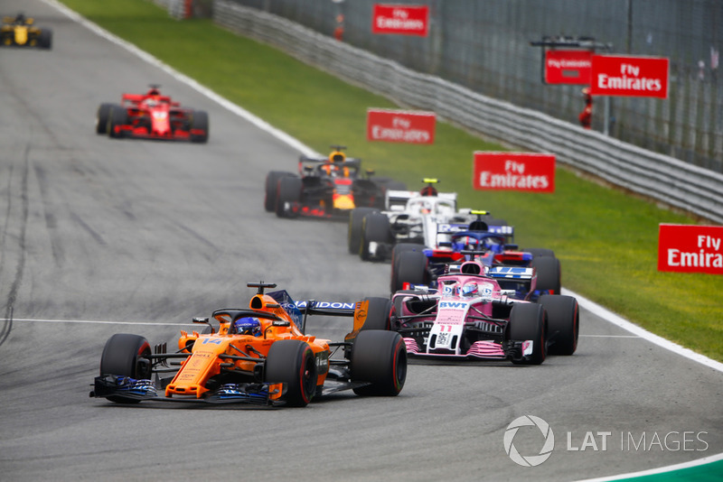Fernando Alonso, McLaren MCL33, Sergio Perez, Racing Point Force India VJM11, Pierre Gasly, Toro Rosso STR13, et Charles Leclerc, Alfa Romeo Sauber C37