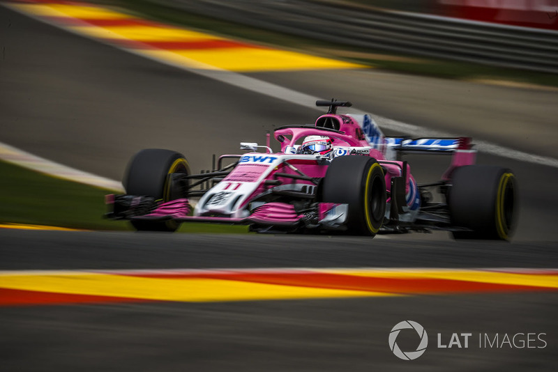 Sergio Pérez largou em quarto, passou seu companheiro de equipe na largada, mas não conseguiu segurar Verstappen e Bottas e terminou em quinto
