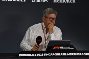 Ross Brawn, Director de Fórmula Uno de Motorsports en una conferencia de prensa